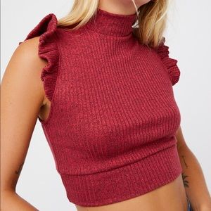 Free people ruffled crop top 😍😍